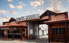 Hotel Modelo Rio Pardo